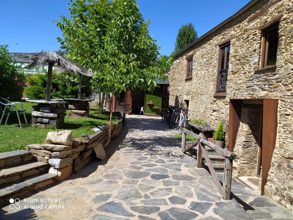 Albergue Atrio Triacastela Exterior photo